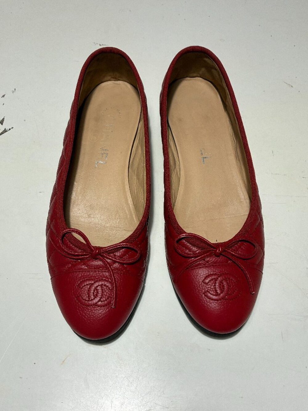 Chanel Red Cushioned Caviar Leather Ballet Flats 37